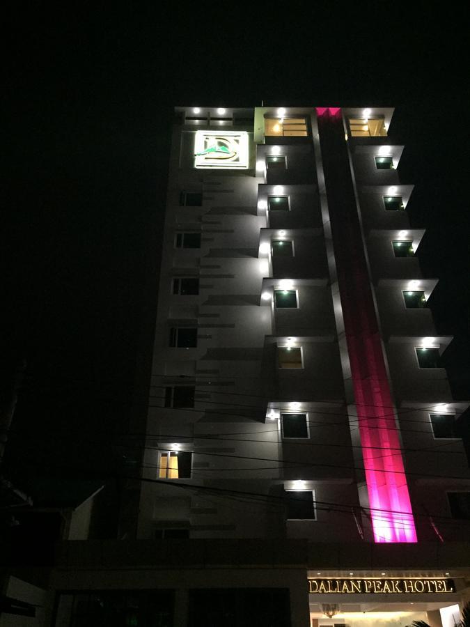 Dalian Peak Hotel Angeles Buitenkant foto